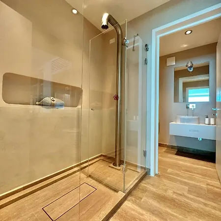Modern - Luxury 度假居