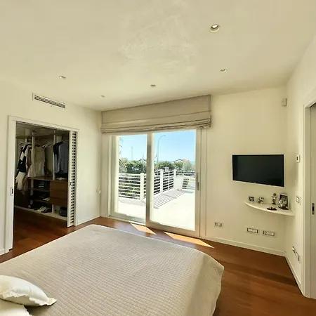 Modern - Luxury *
